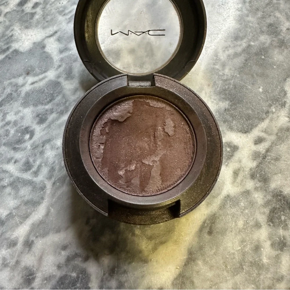 Mac‎ Cosmetics Eyeshadow